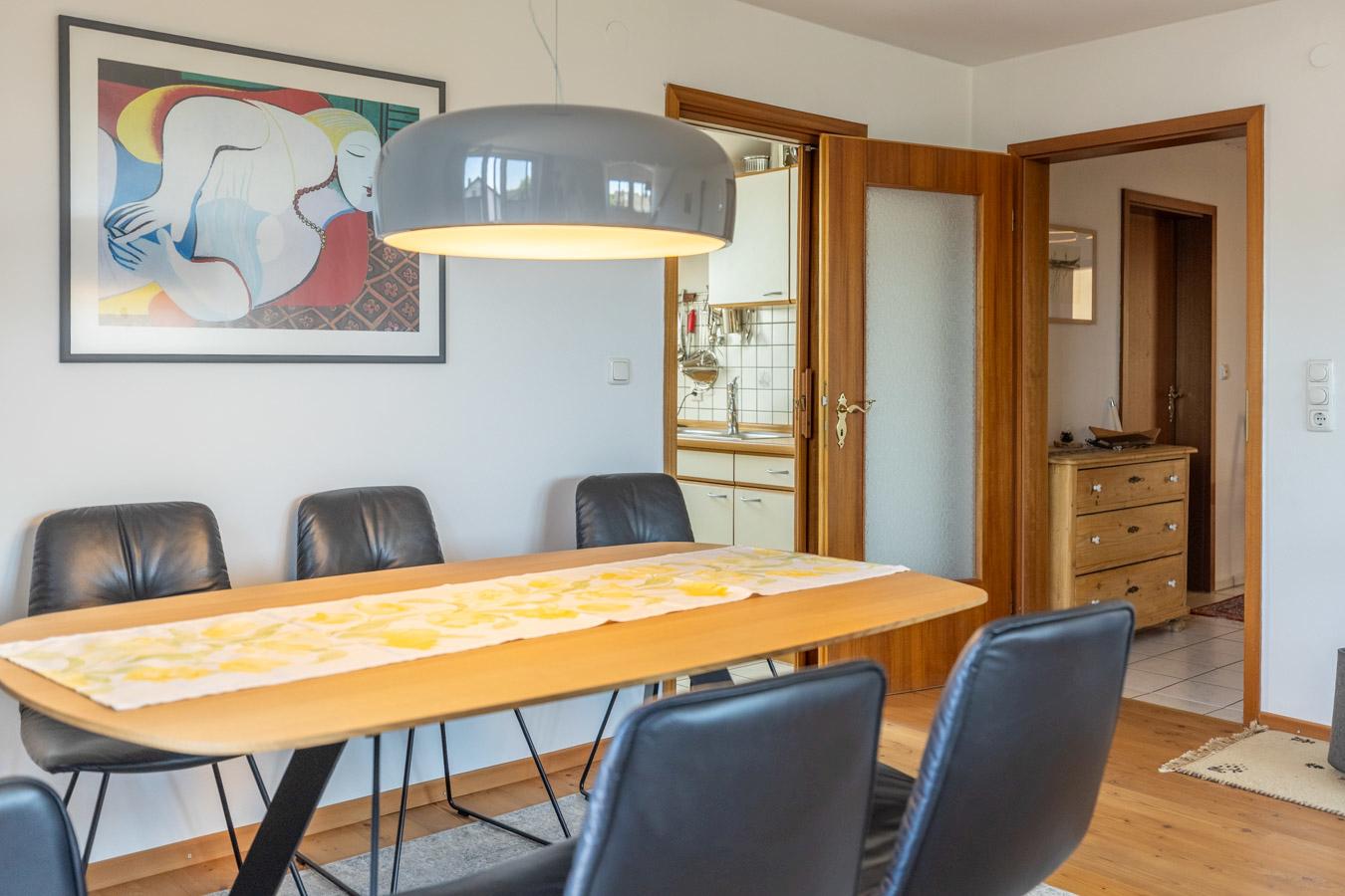 Wohnen mit Charme unter dem Dach – 4-Zimmer-Wohnung mit Westbalkon