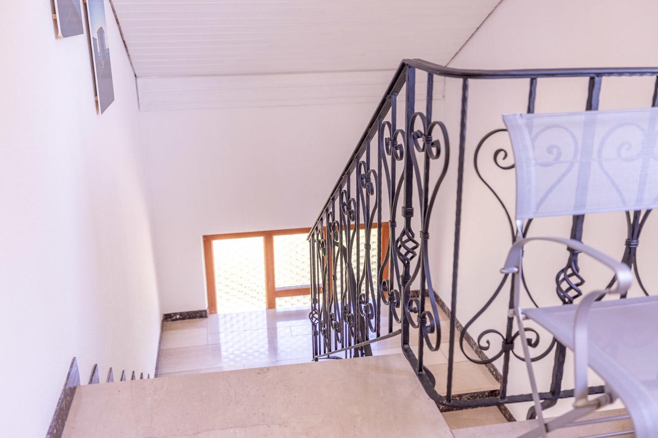 Wohnen mit Charme unter dem Dach – 4-Zimmer-Wohnung mit Westbalkon