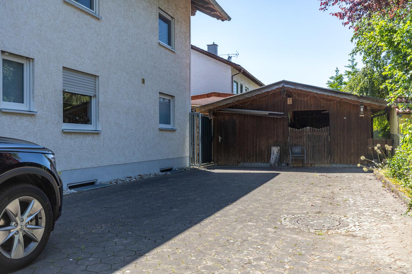 Wohnen mit Charme unter dem Dach – 4-Zimmer-Wohnung mit Westbalkon