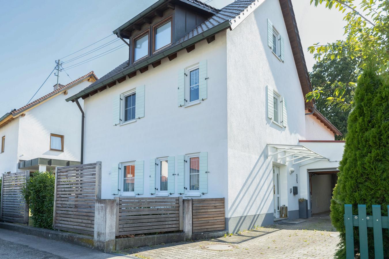 Großzügiges Einfamilienhaus mit 5 Zimmern und Südterrasse