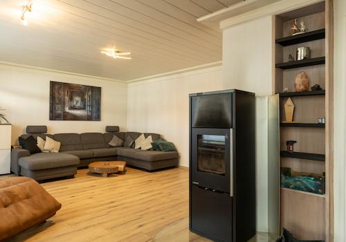Großzügiges Einfamilienhaus mit 5 Zimmern und Südterrasse