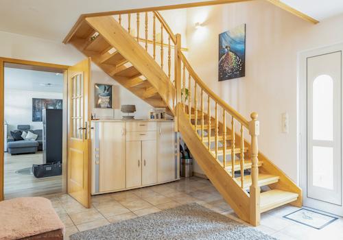 Großzügiges Einfamilienhaus mit 5 Zimmern und Südterrasse