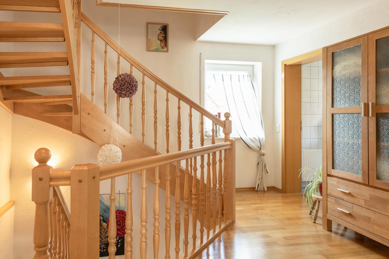 Großzügiges Einfamilienhaus mit 5 Zimmern und Südterrasse