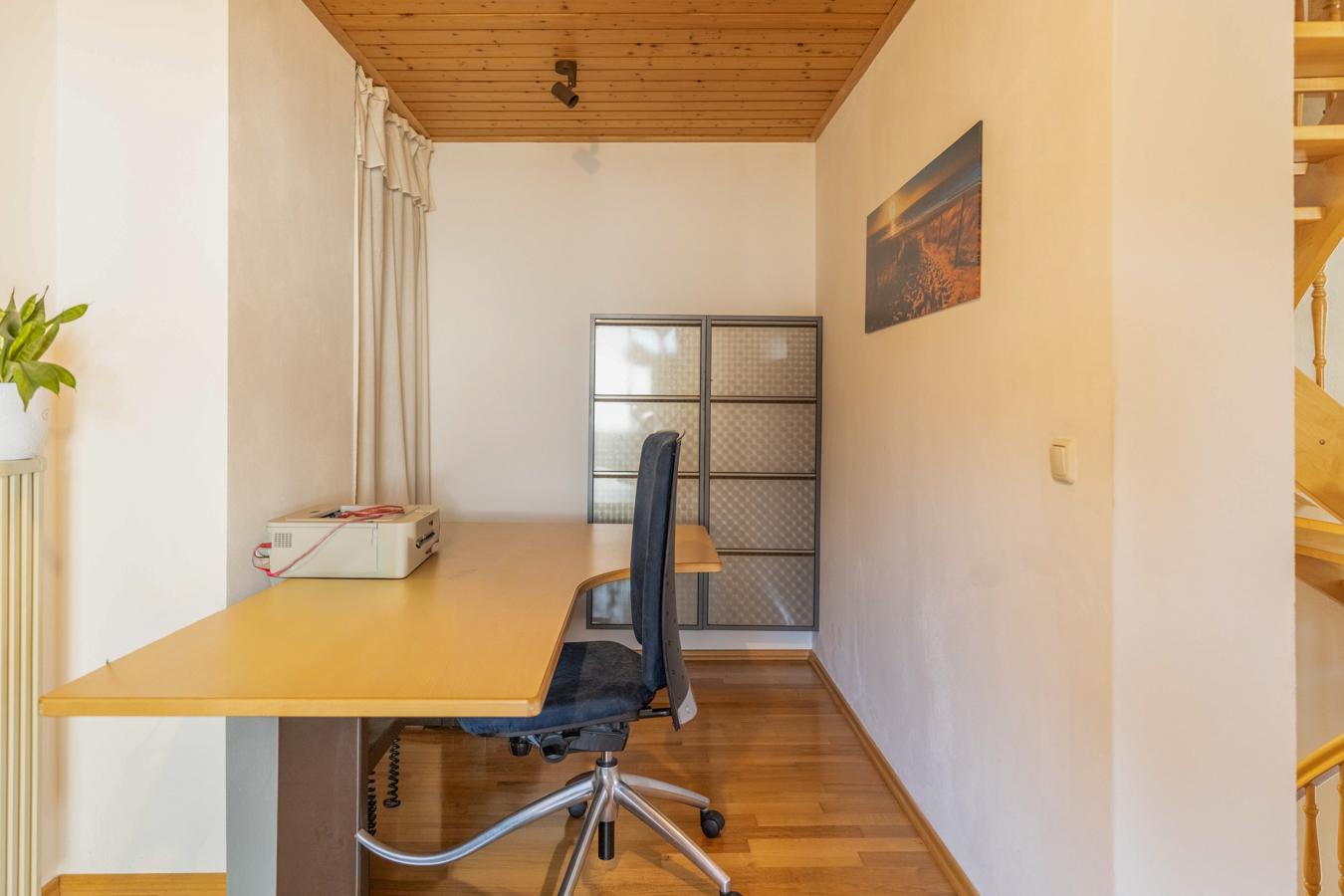 Großzügiges Einfamilienhaus mit 5 Zimmern und Südterrasse