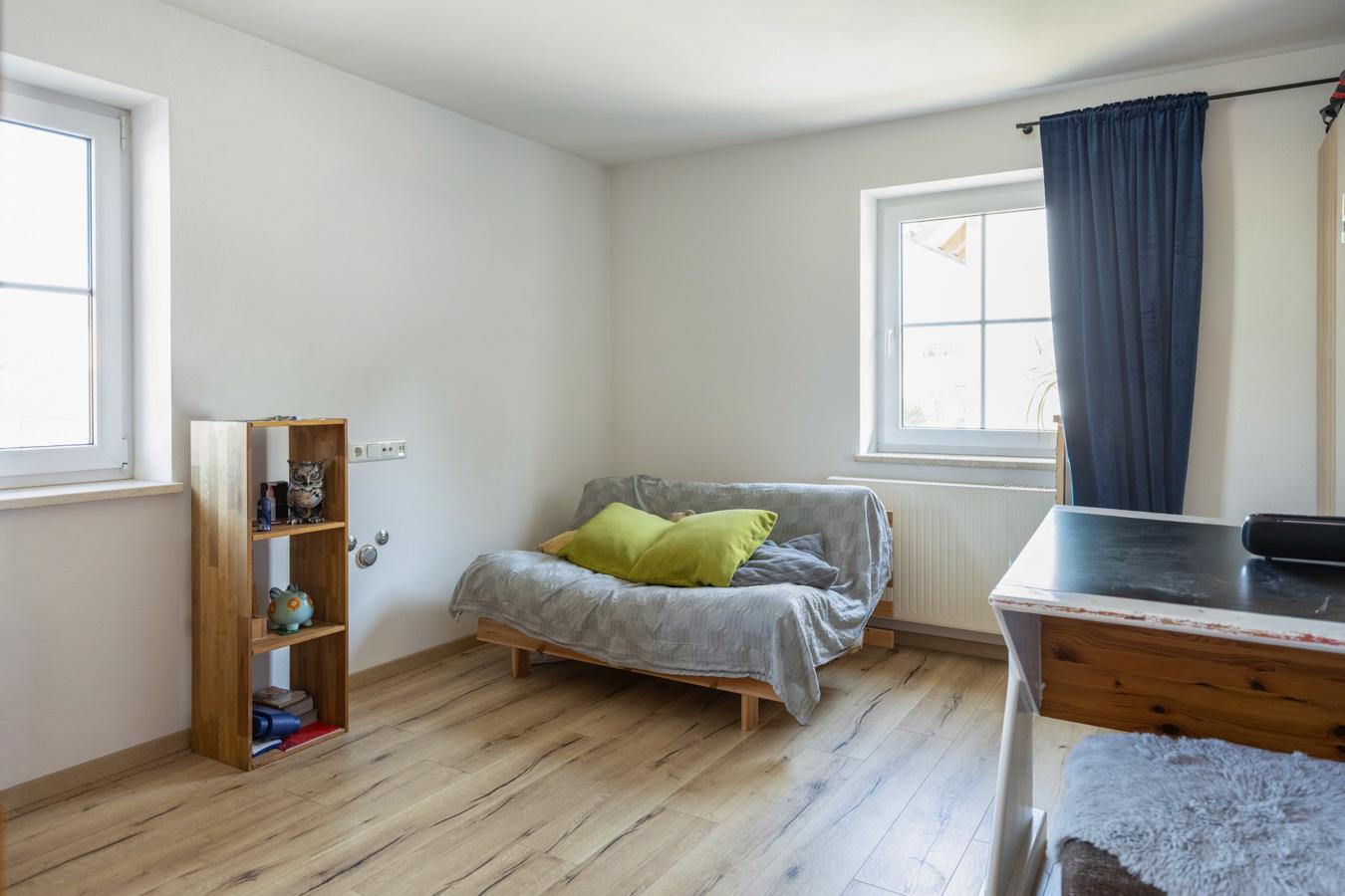 Großzügiges Einfamilienhaus mit 5 Zimmern und Südterrasse