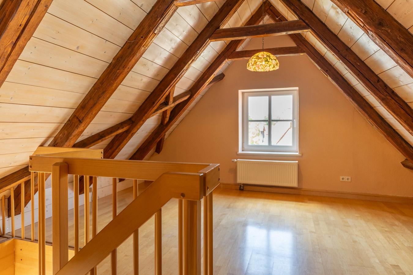 Gemütliche Maisonette-Wohnung im Herzen von Landsberg mit Westdachterrasse