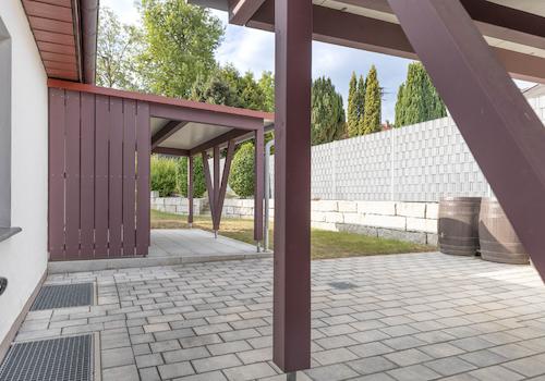Familienglück mit großem Garte
