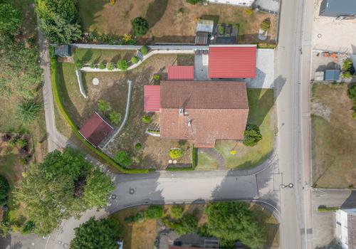 Familienglück mit großem Garte