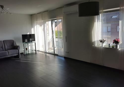 Wohnraum Richtung Balkon