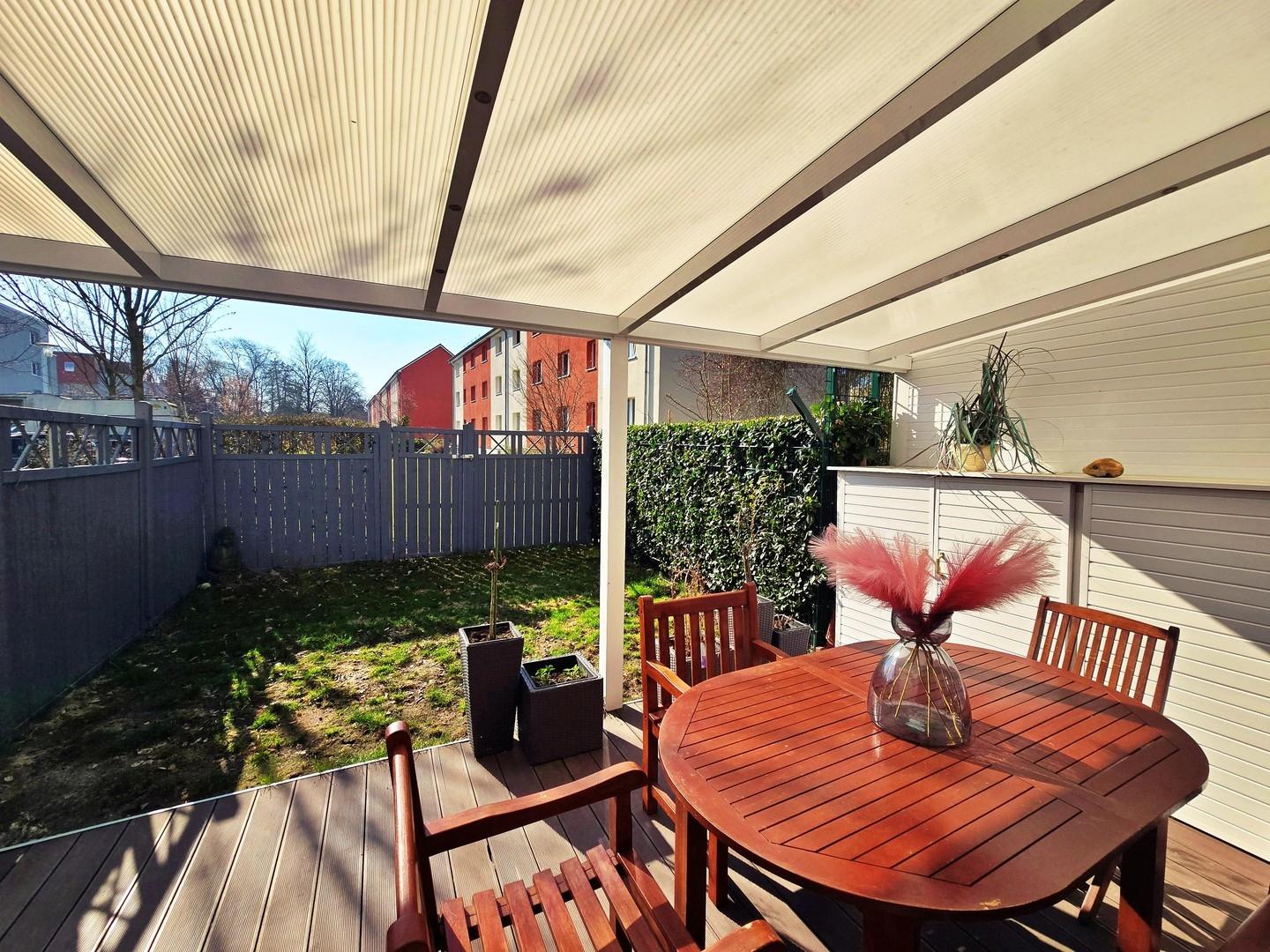 Terrasse / Garten