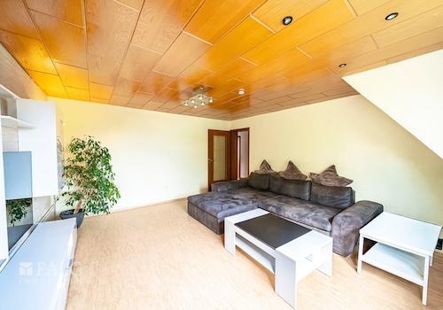 Wohnzimmer Blick 2