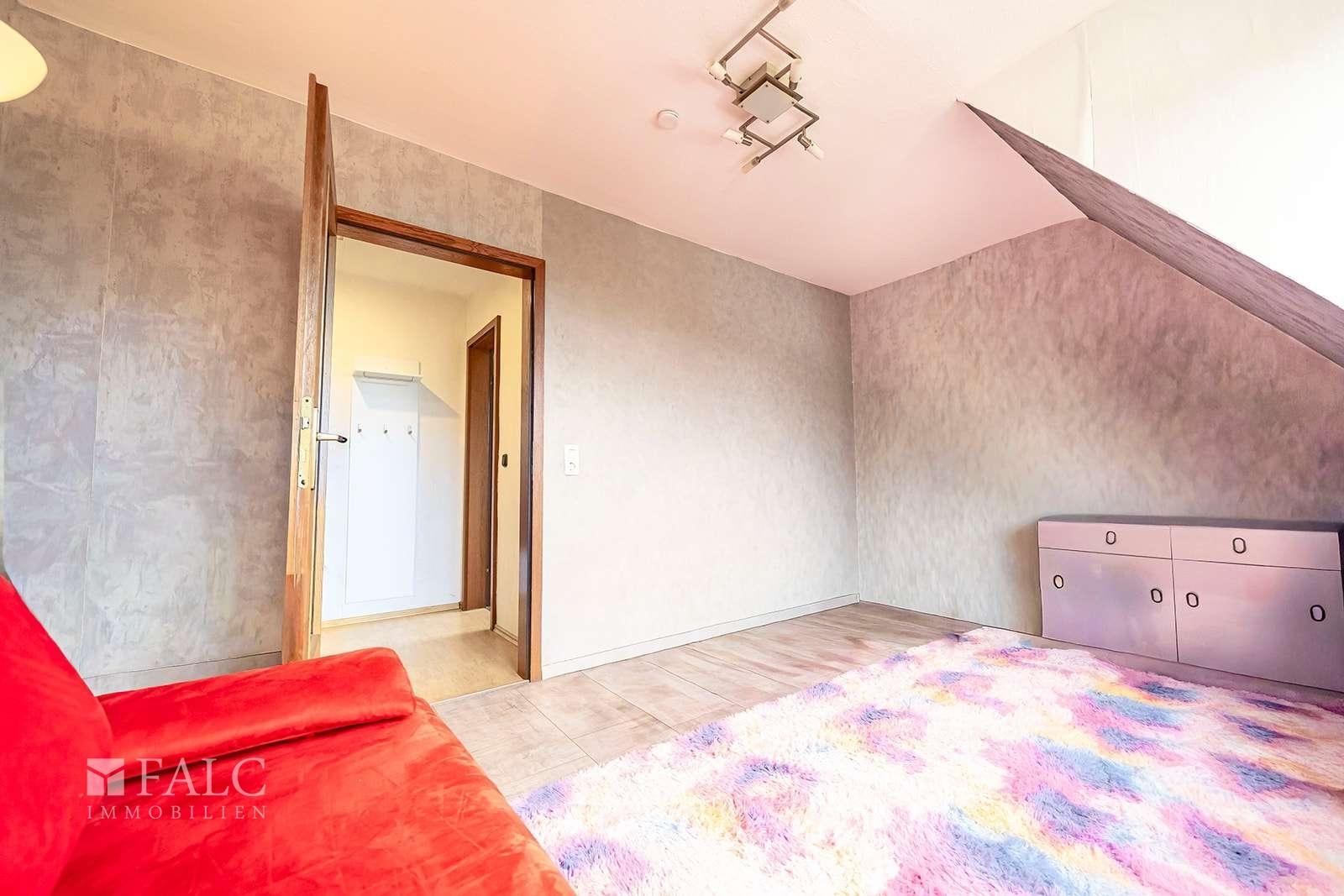 Kinderzimmer Blick 1