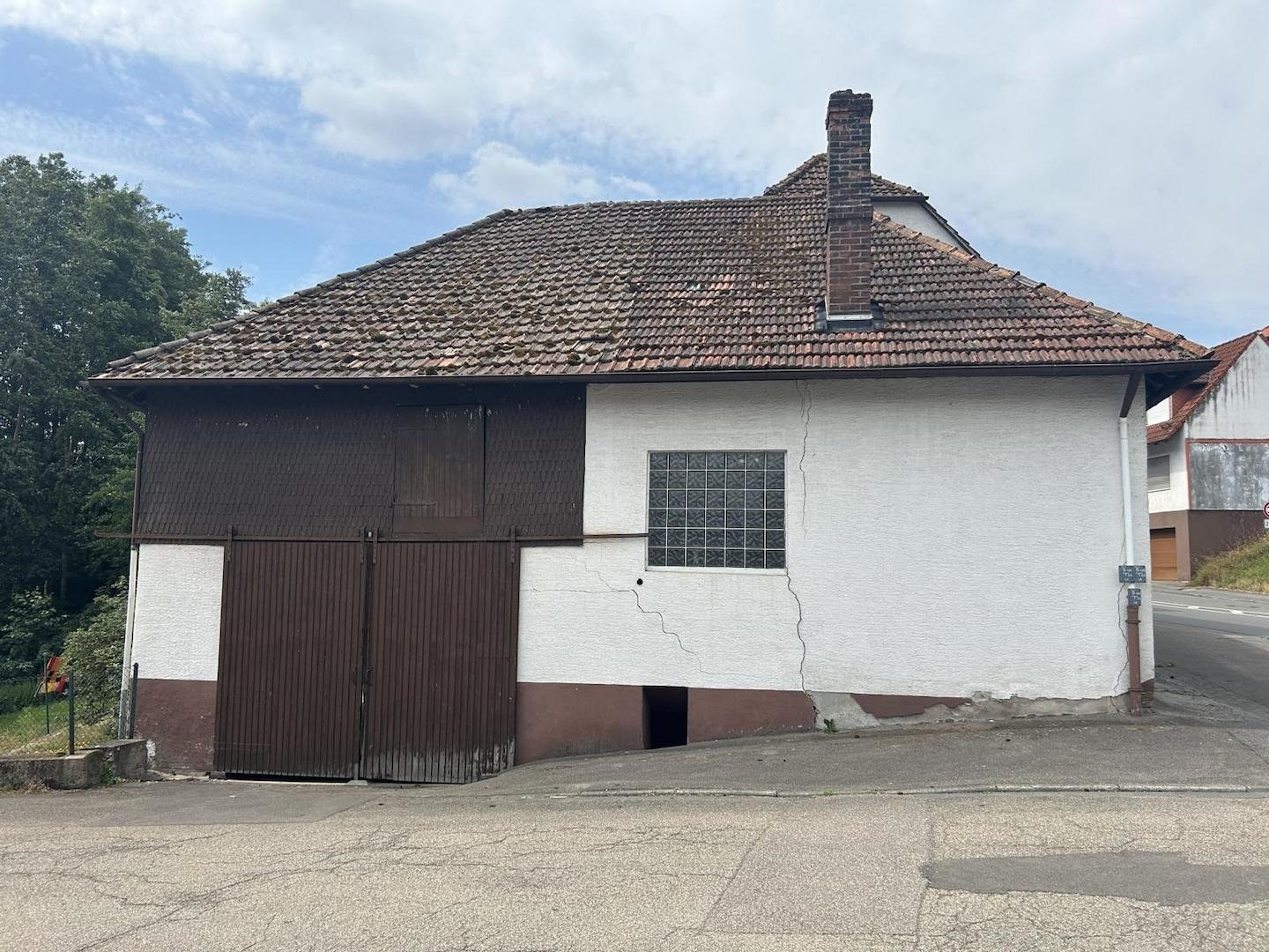 Seitenansicht Schmiede