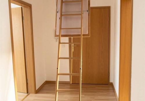 Treppe zum Speicher