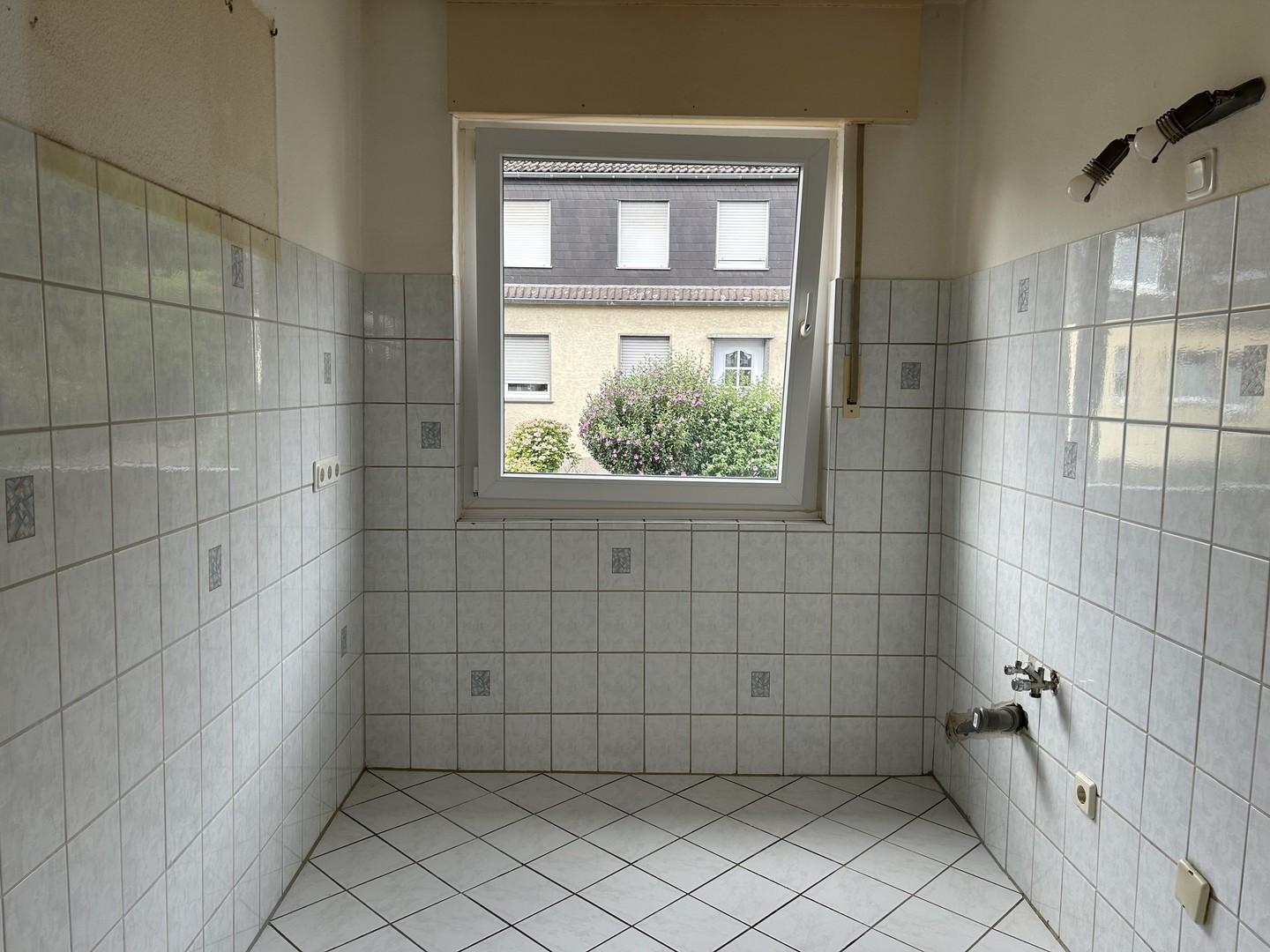  Raum 5 Küche gemäß Skizze