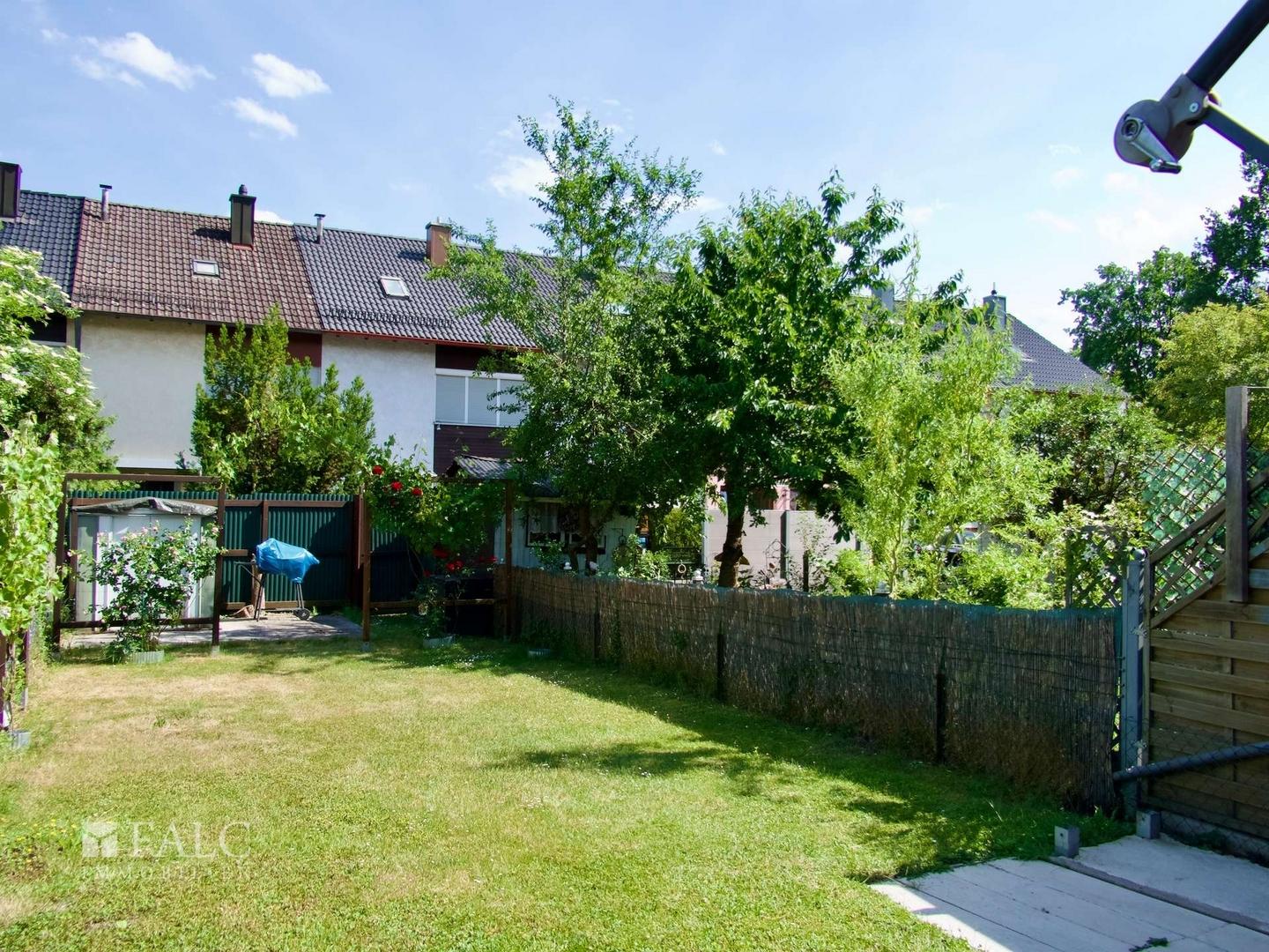 Pflegeleichter Süd-Garten