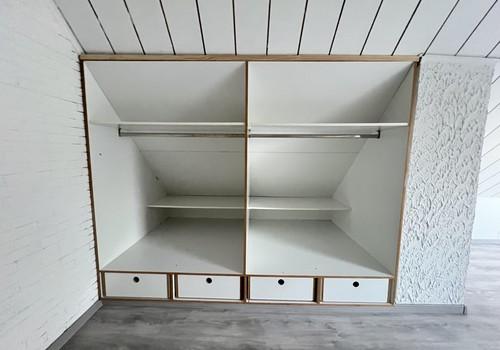 Einbauschrank Spitzboden