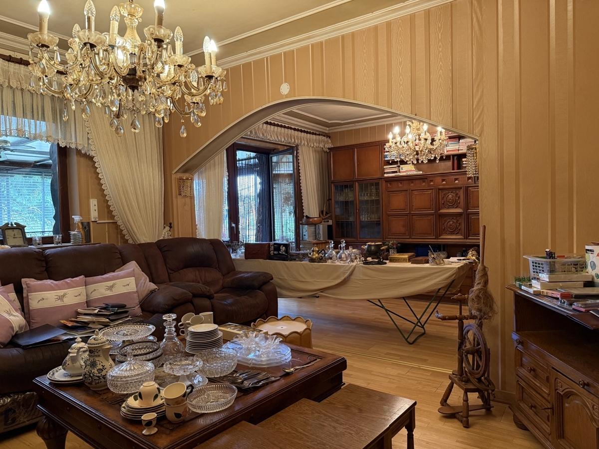Wohn,- Esszimmer