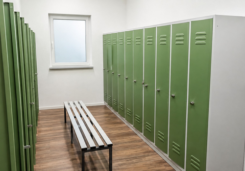 17_Halle_OG_Umkleide