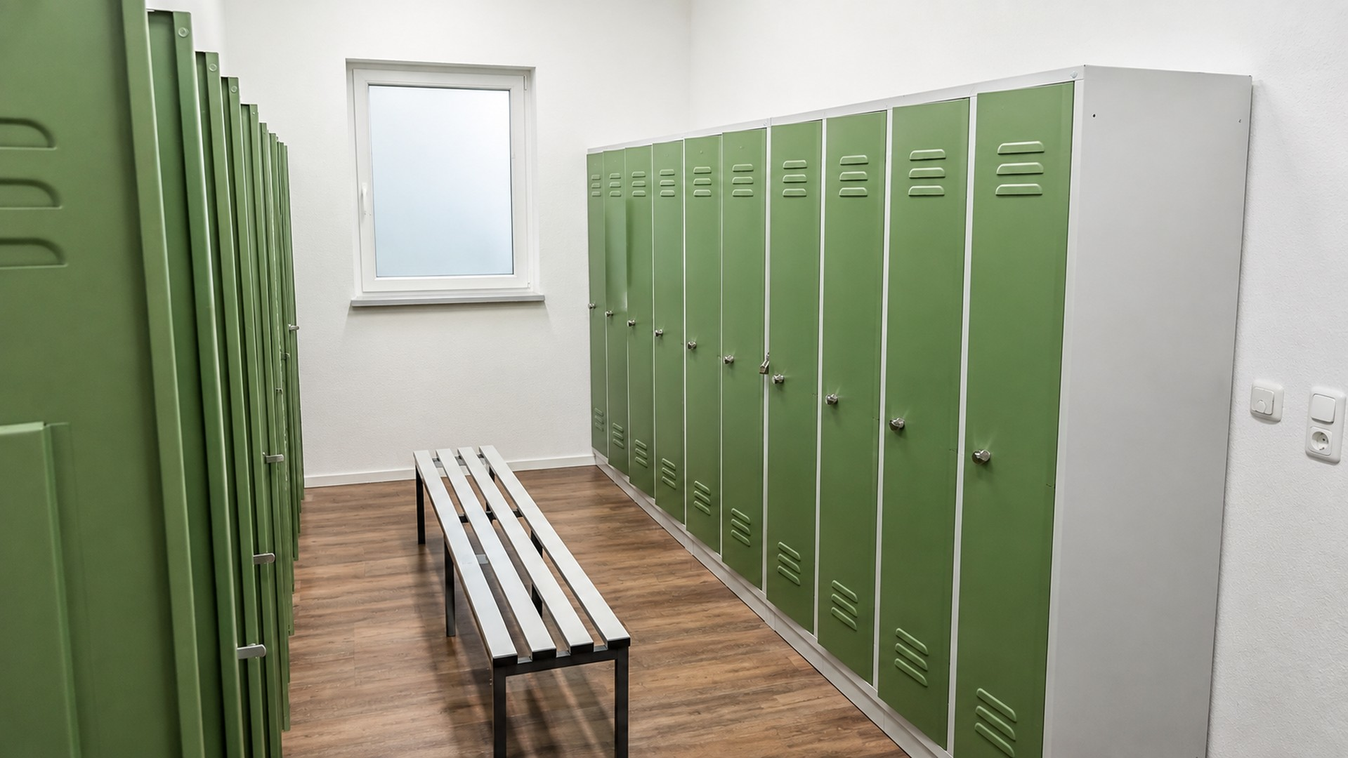 17_Halle_OG_Umkleide