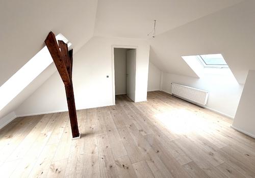Obergeschoss mit Blick Aufgang