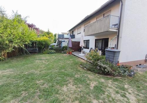 Garten mit Terrasse Bild 4
