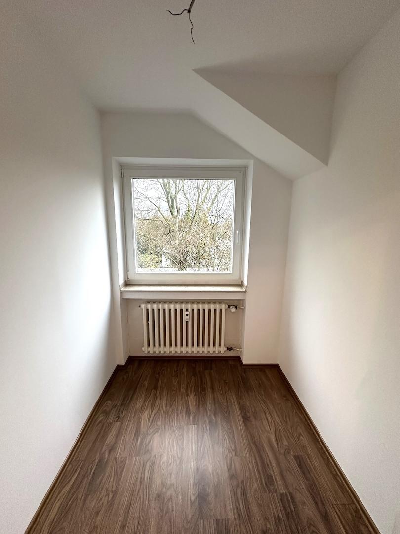 Arbeitszimmer / Ankleide
