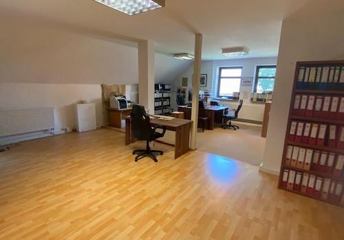 Büro- Wohnetage Gebäude 3