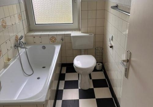 BAd/WC2