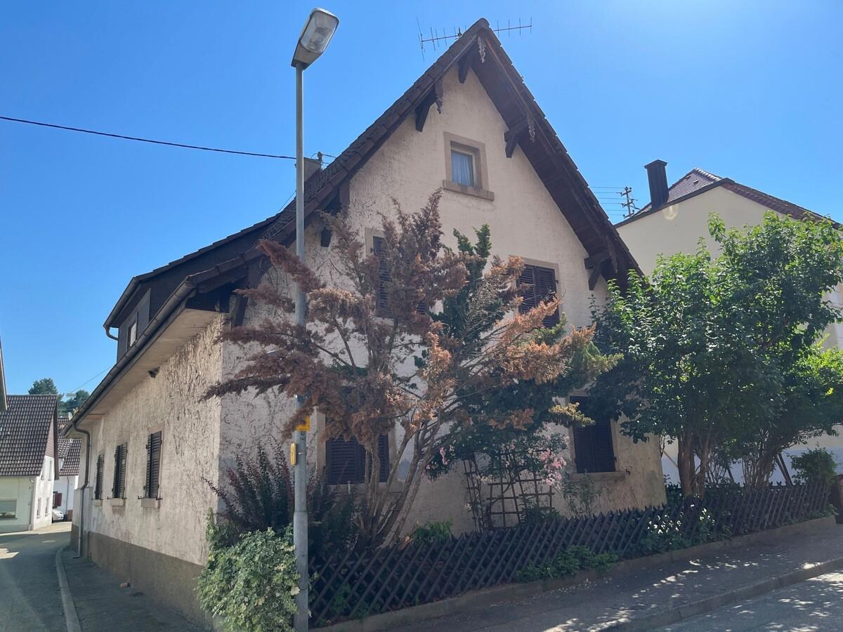 Straßenansicht