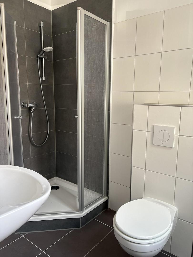 Bad mit Dusche