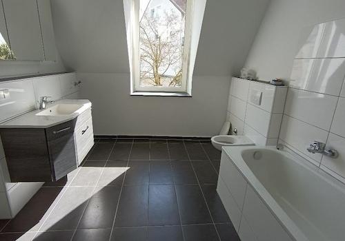 Badezimmer 4