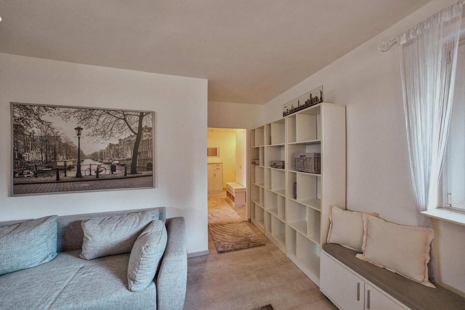 Wohnzimmer und Flur