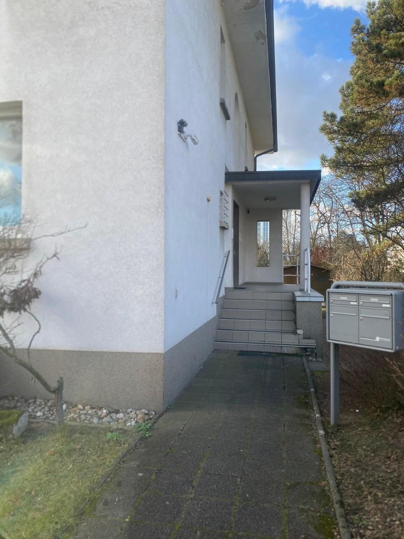 Eingang zu dem Haus