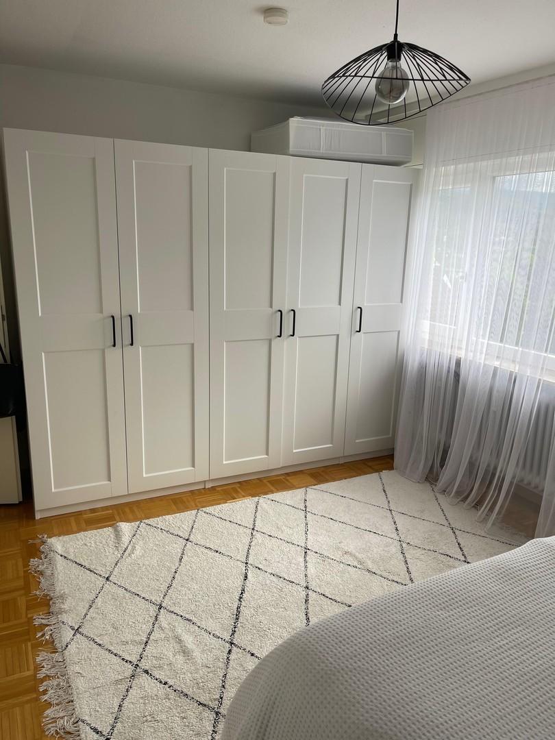 Geräumiges Schlafzimmer