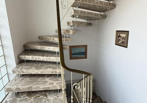 Treppe EG/OG