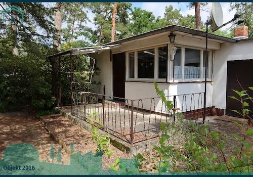 Terasse mit Eingang 1