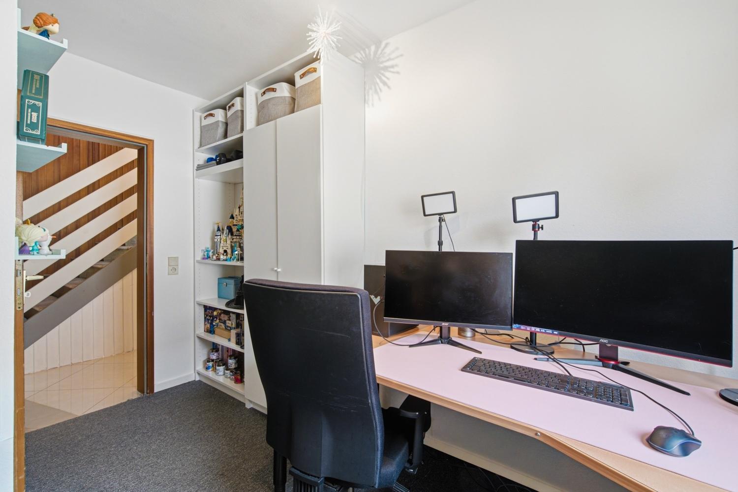 Arbeitszimmer