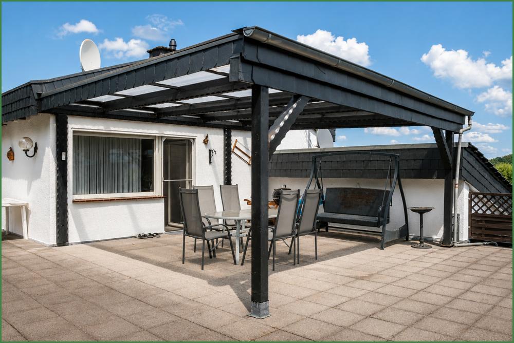 Überdachte Terrasse