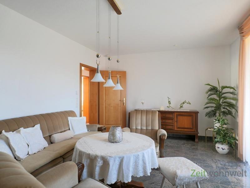 Blick ins Wohnzimmer