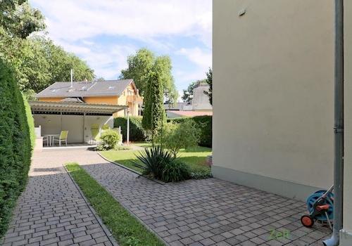 Terrasse am Haus