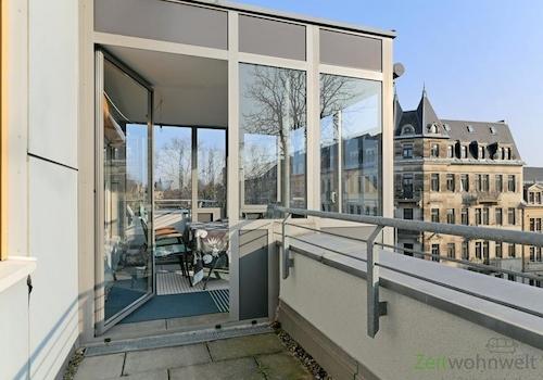 Veranda vom Balkon gesehen