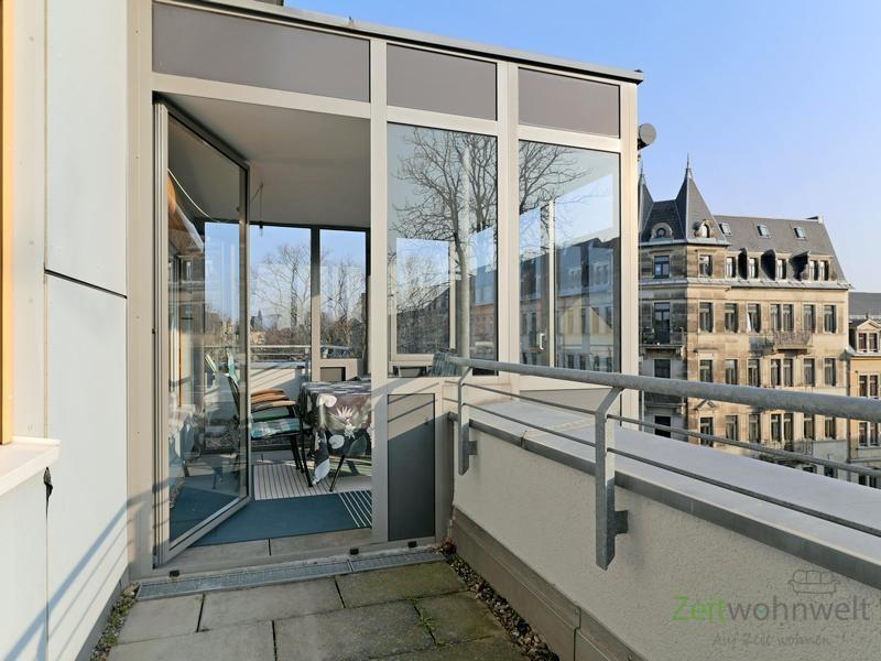 Veranda vom Balkon gesehen
