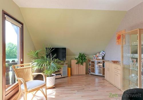 TV im Wohnzimmer