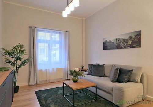 Blick ins Wohnzimmer