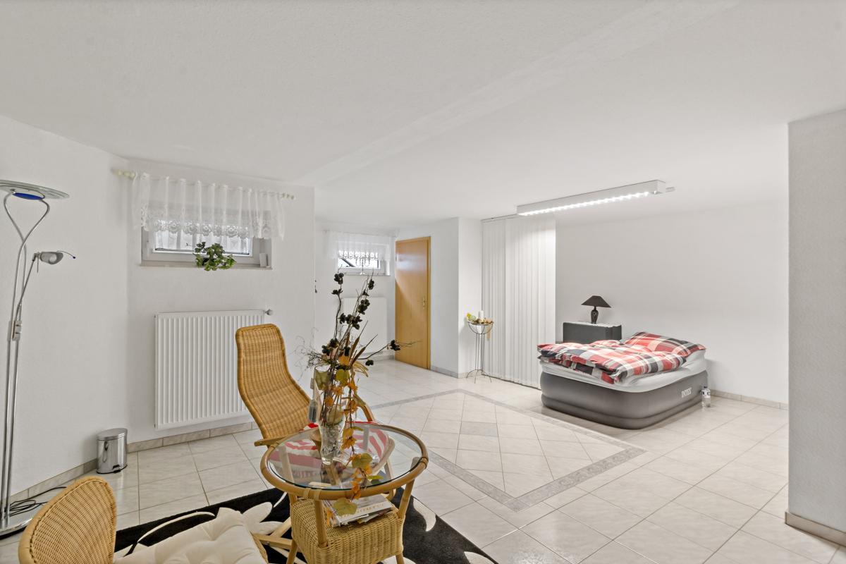 Schlafzimmer UG