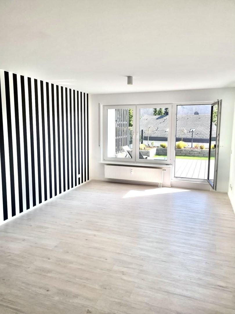 Wohnzimmer ohne Möbel