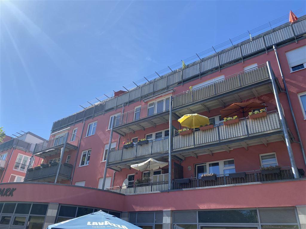 Blick zum Balkon