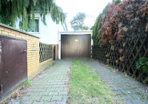 Garage-1