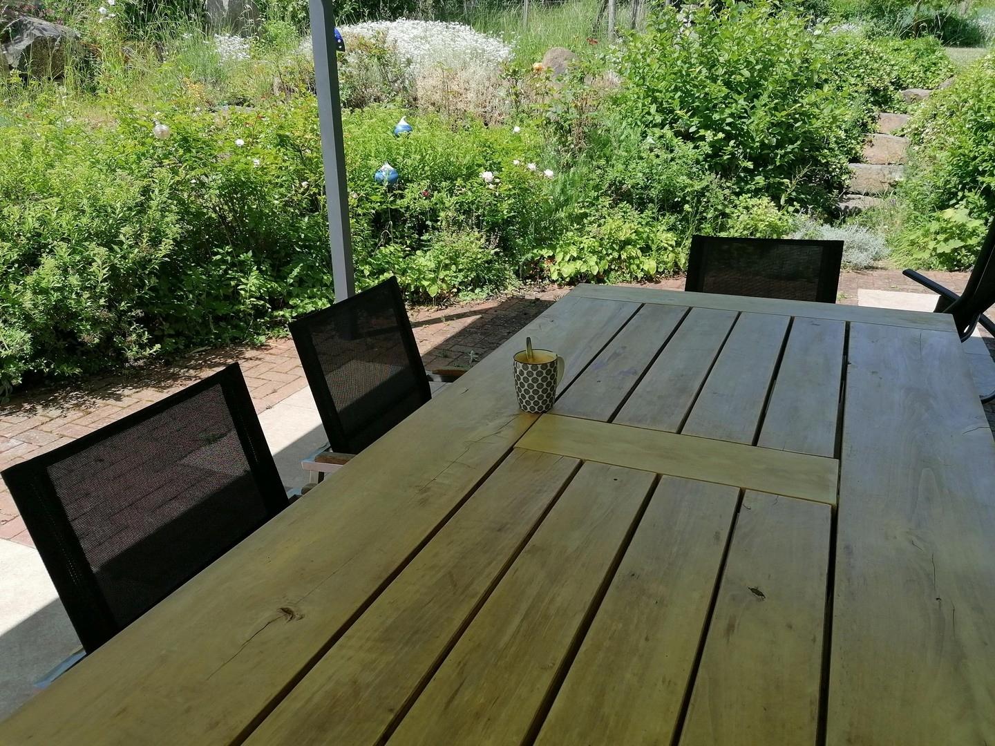 Terrasse und Garten